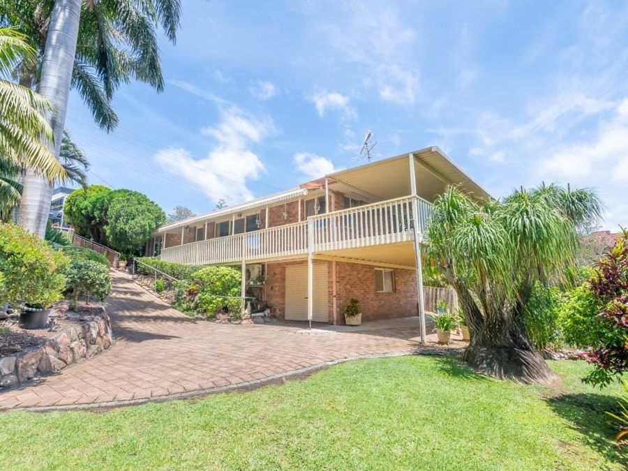 6 CLARENCE ST, WOOLGOOLGA, NSW 2456