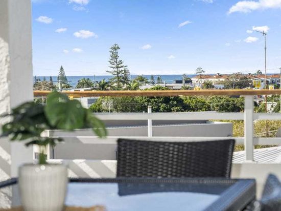 2/16 SINGH ST, TUGUN, QLD 4224