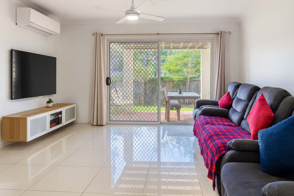 2/50 Macdonnell St, Toowong, QLD 4066