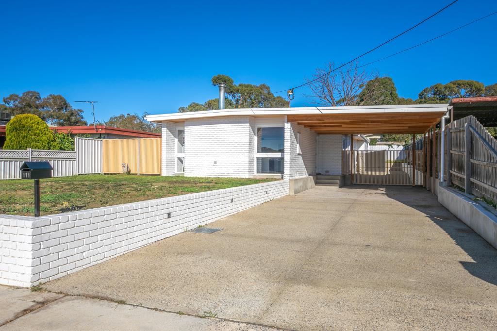 111 Mckell Ave, Sunbury, VIC 3429