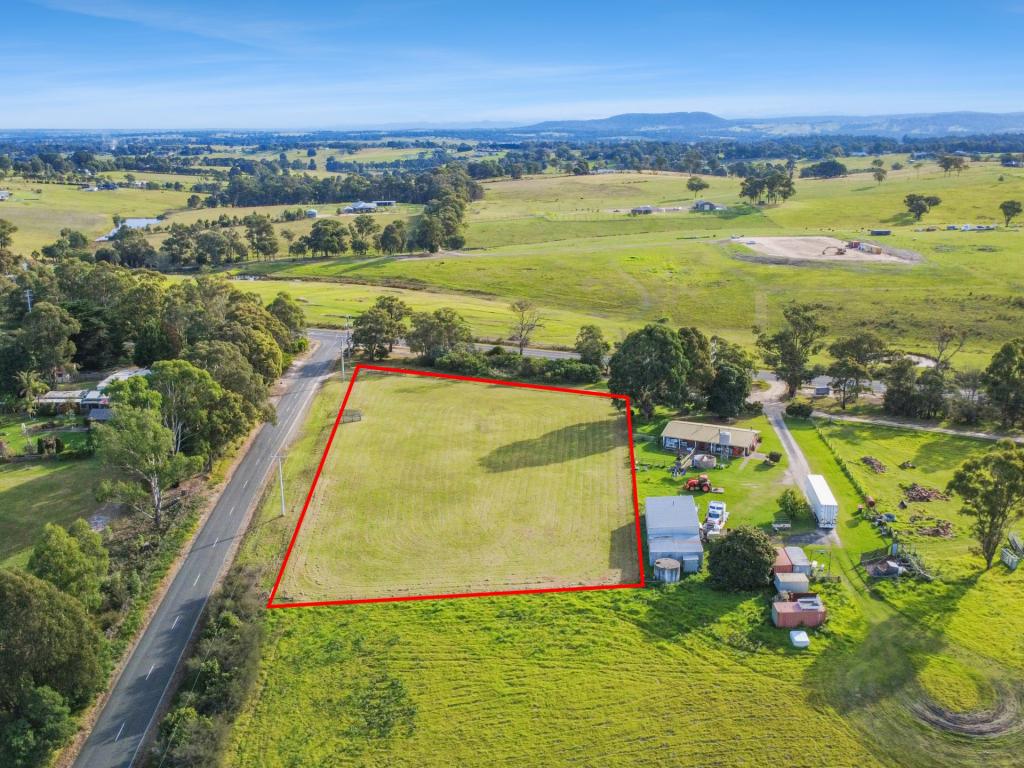 5 Mcnamaras Rd, Sarsfield, VIC 3875