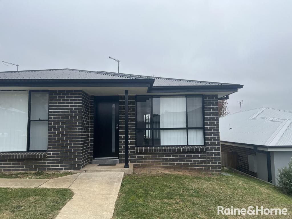 8a Emmaville St, Orange, NSW 2800