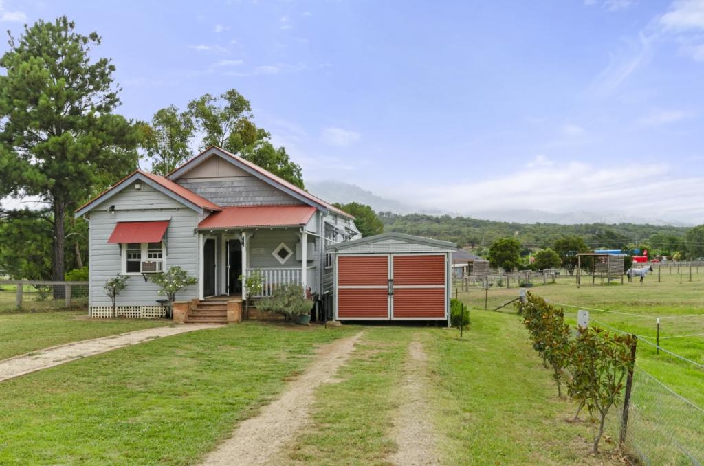 45 BERNARD ST, MURRURUNDI, NSW 2338