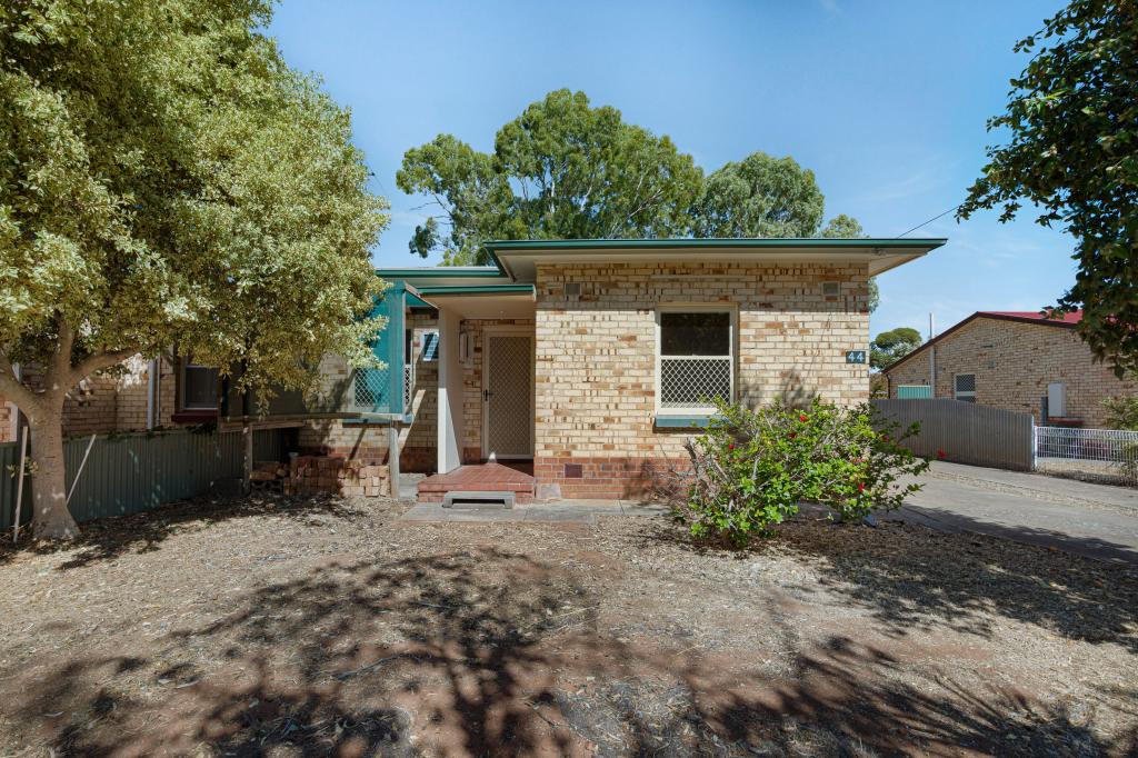 44 Knowles Rd, Elizabeth Vale, SA 5112