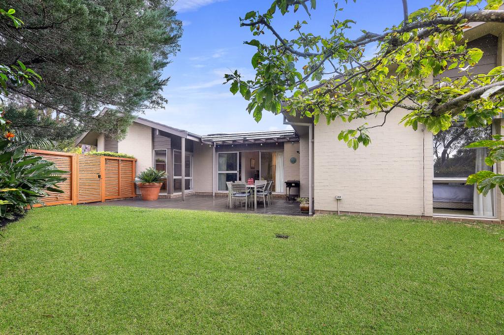 58 Leura Cres, North Turramurra, NSW 2074