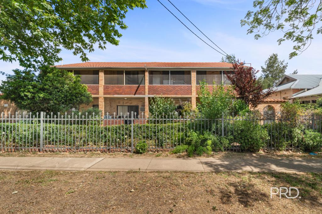 4/64-68 Crampton St, Wagga Wagga, NSW 2650