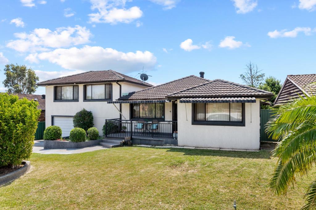 12 Harrow Rd, Glenfield, NSW 2167