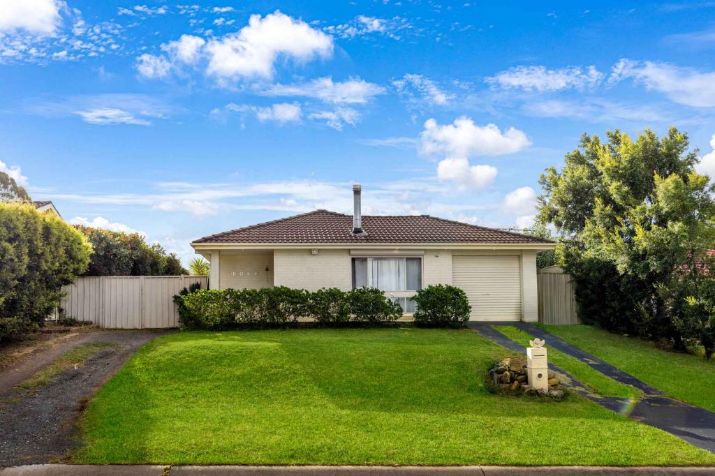 10 Archibald Cres, Rosemeadow, NSW 2560