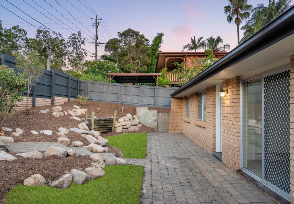 109 Springwood Rd, Springwood, QLD 4127