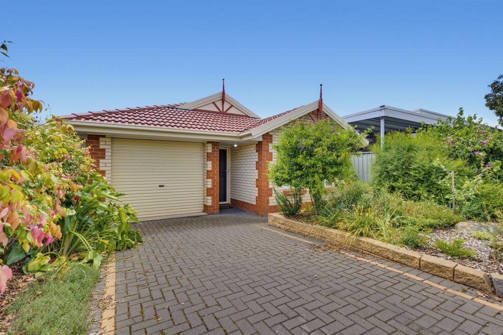 6 Lancaster Cct, Old Noarlunga, SA 5168