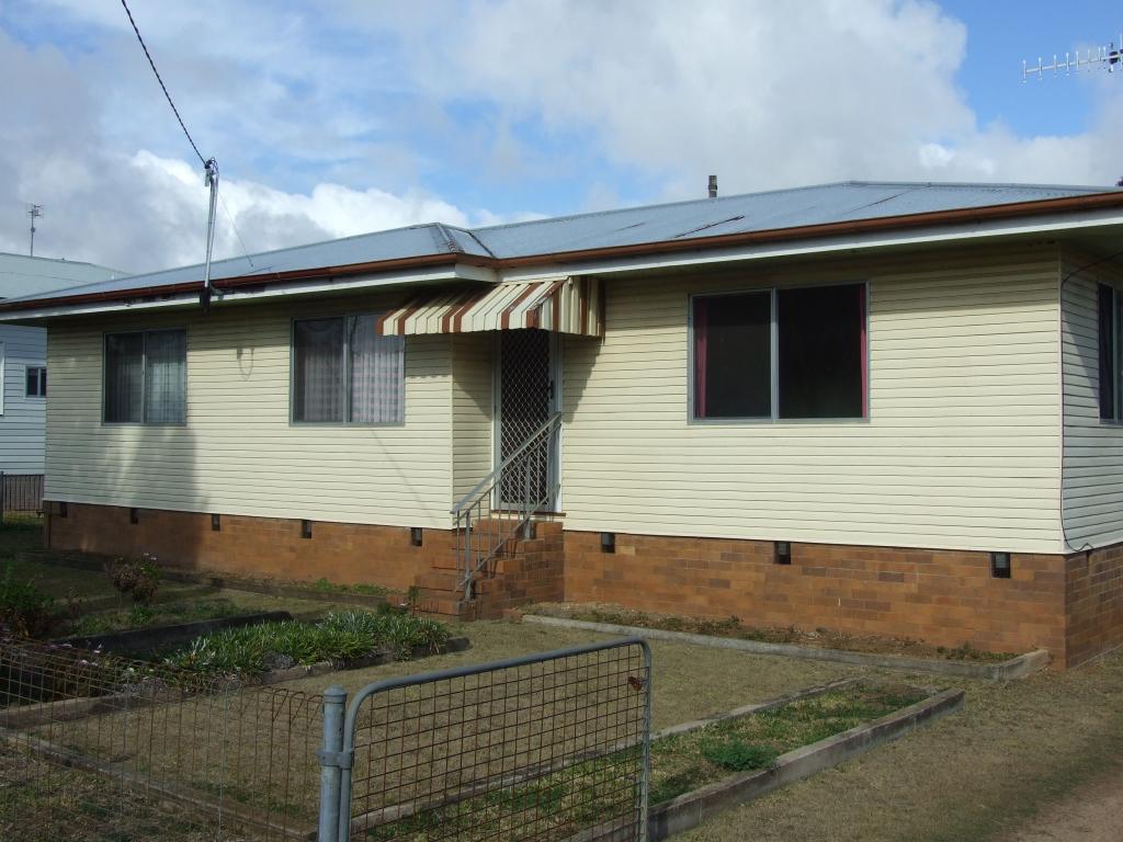 3 Park Rd, Crows Nest, QLD 4355