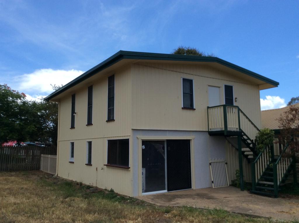 117B ESPLANADE, POINT VERNON, QLD 4655