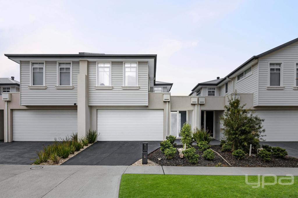 6 FAIRMONT CRES, FRASER RISE, VIC 3336