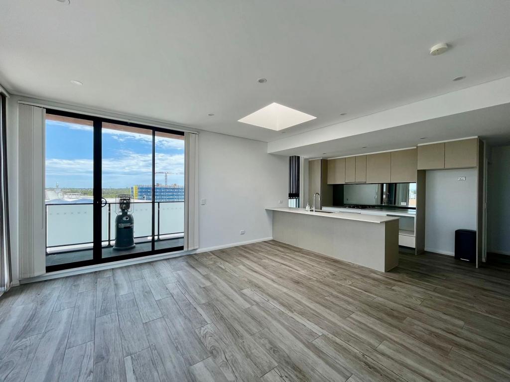 802/2 Hasluck St, Rouse Hill, NSW 2155