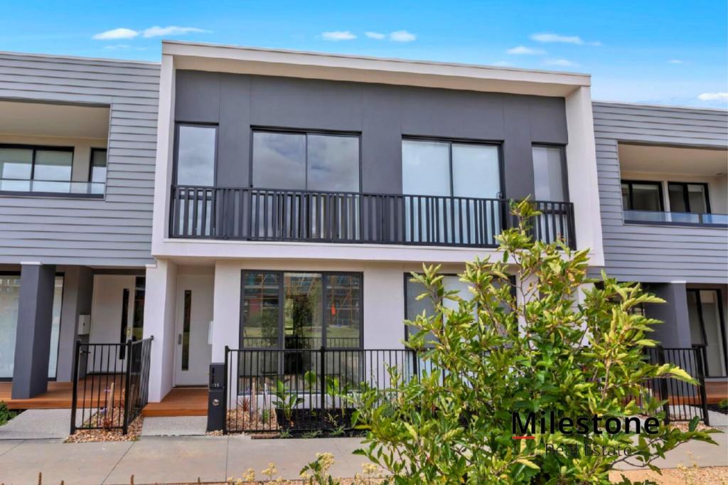 11 Johanna Path, Lyndhurst, VIC 3975