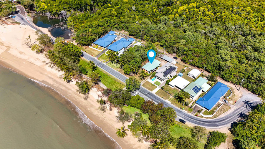 65 Casuarina St, Holloways Beach, QLD 4878