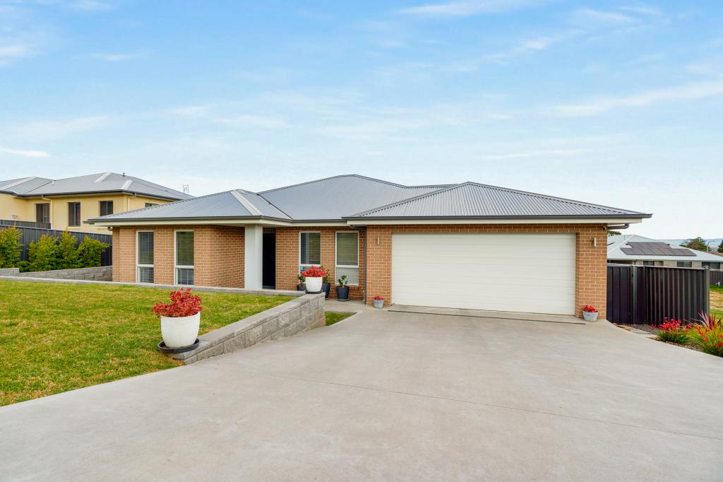 8 Tokyo Tce, Cowra, NSW 2794