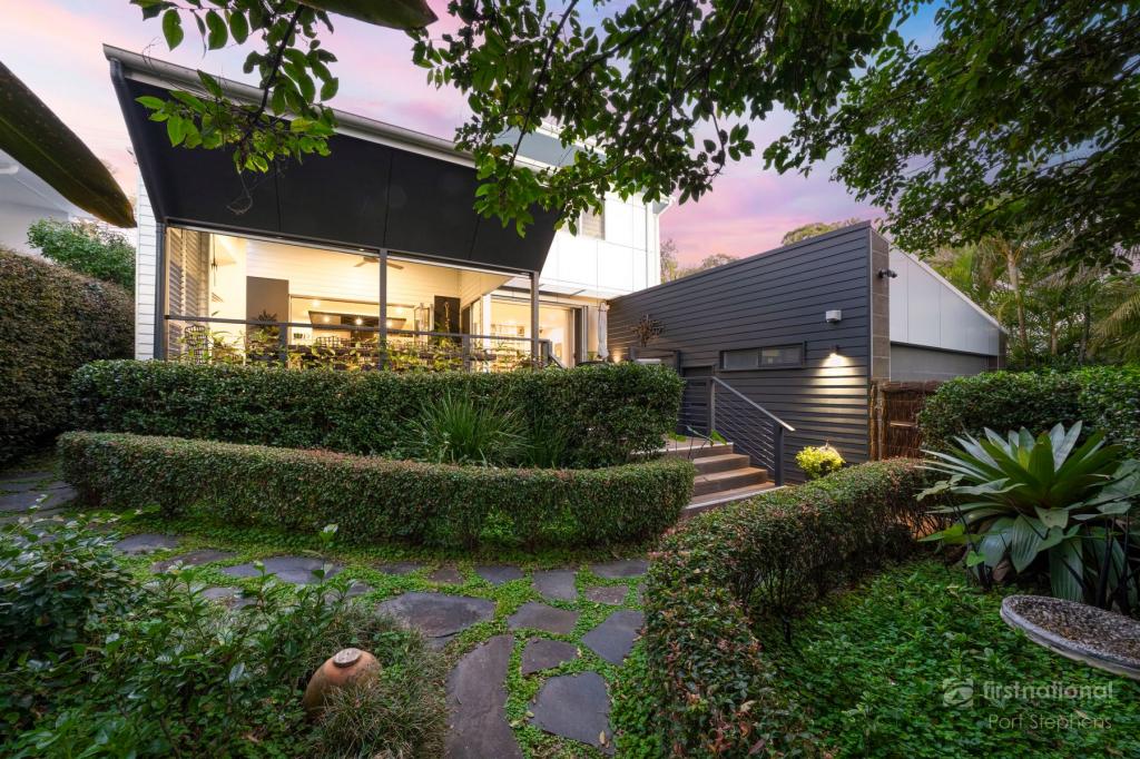 5 Danalene Pde, Corlette, NSW 2315
