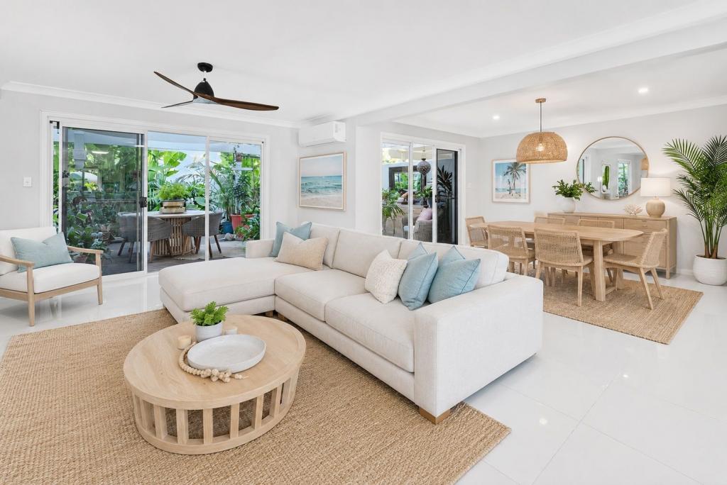 10 Aegean/100 Cotlew St E, Southport, QLD 4215