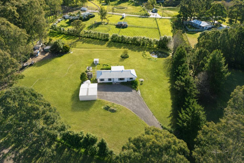 23 Holloway Dr, Jilliby, NSW 2259