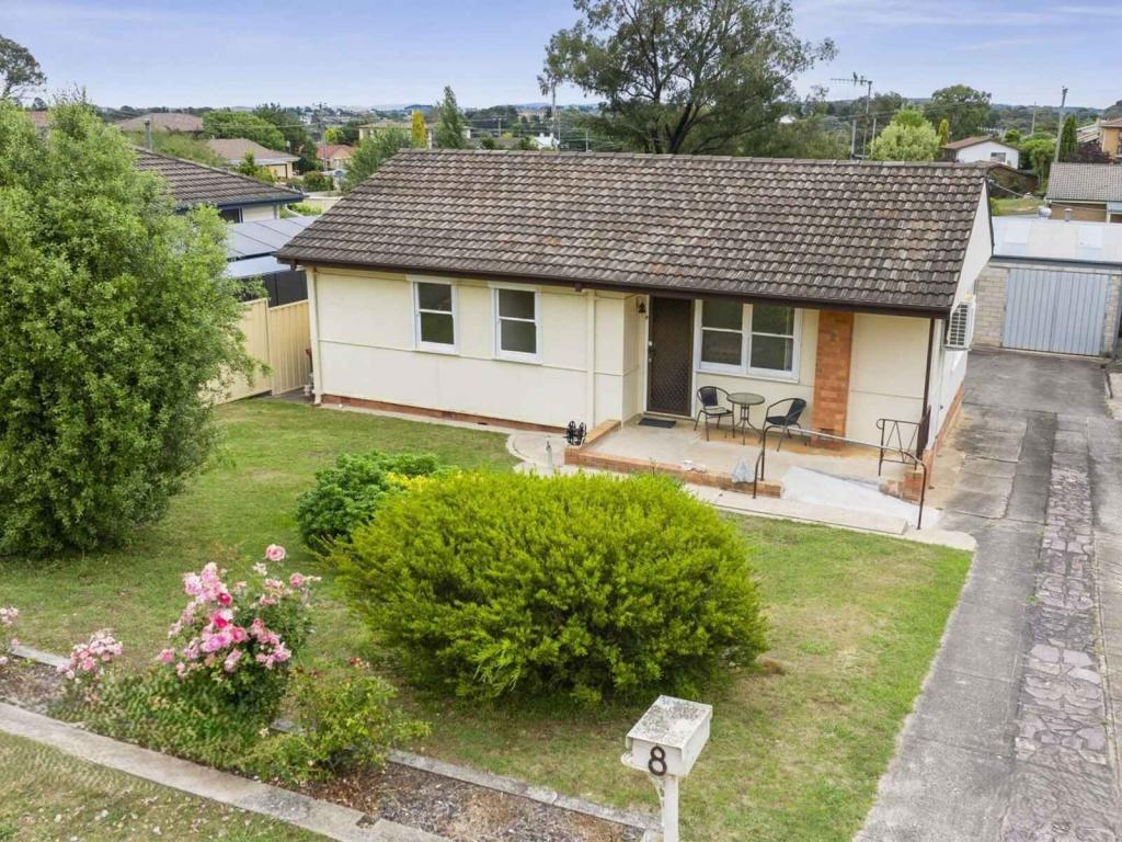 8 Nichols St, Goulburn, NSW 2580