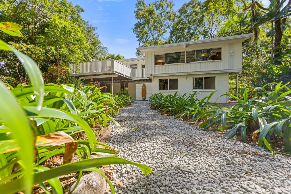 21 Sims Esp, Yorkeys Knob, QLD 4878