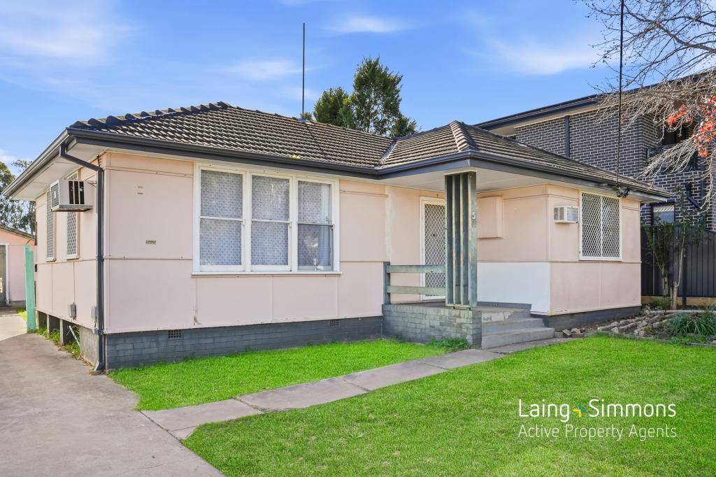 5 + 5a Leonard St, Blacktown, NSW 2148