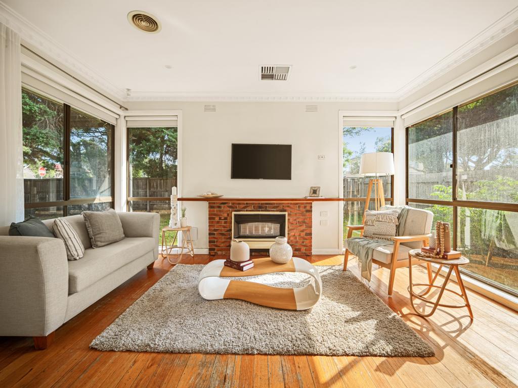 2 Ella Gr, Chelsea, VIC 3196