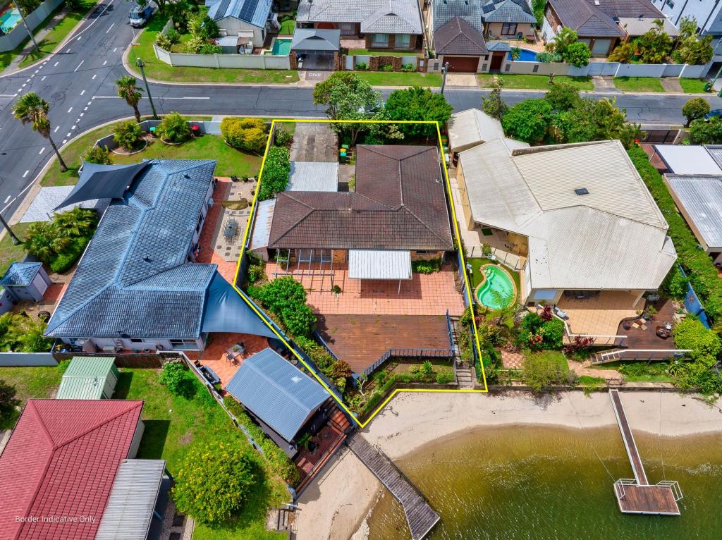 2 Palmetto Ct, Broadbeach Waters, QLD 4218