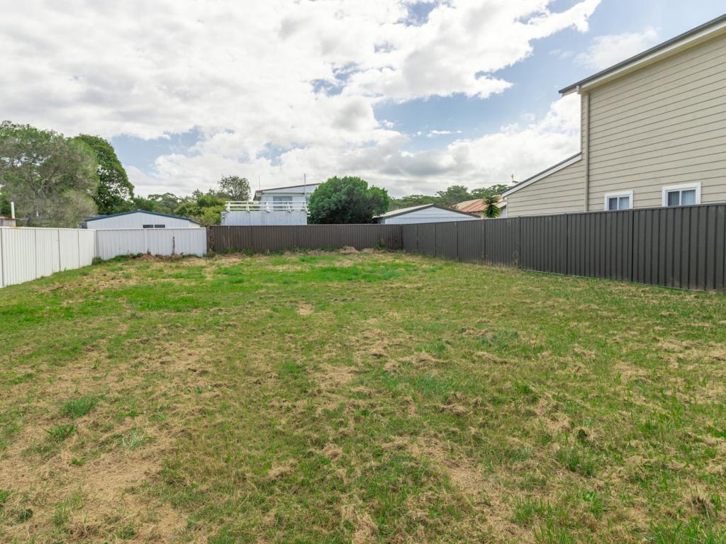 9 DRIFTWOOD AVE, SUSSEX INLET, NSW 2540