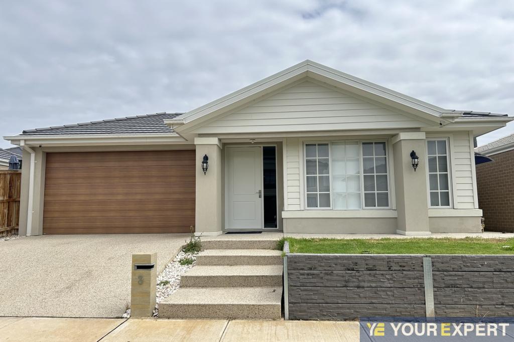 3 Bruhn St, Clyde North, VIC 3978