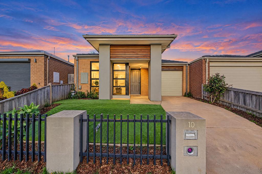 10 Arlington Ave, Pakenham, VIC 3810