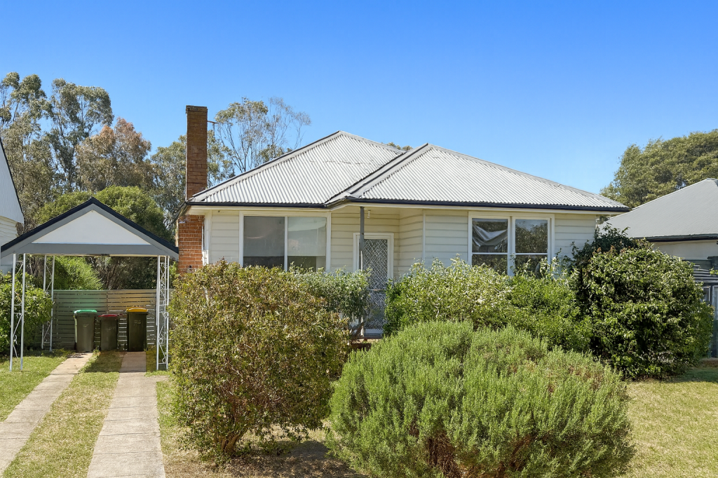 107 Finlay Rd, Goulburn, NSW 2580