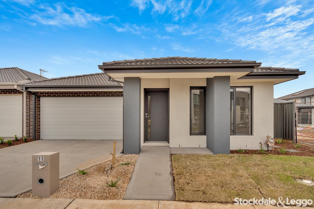 11 Turning Loop, Fraser Rise, VIC 3336
