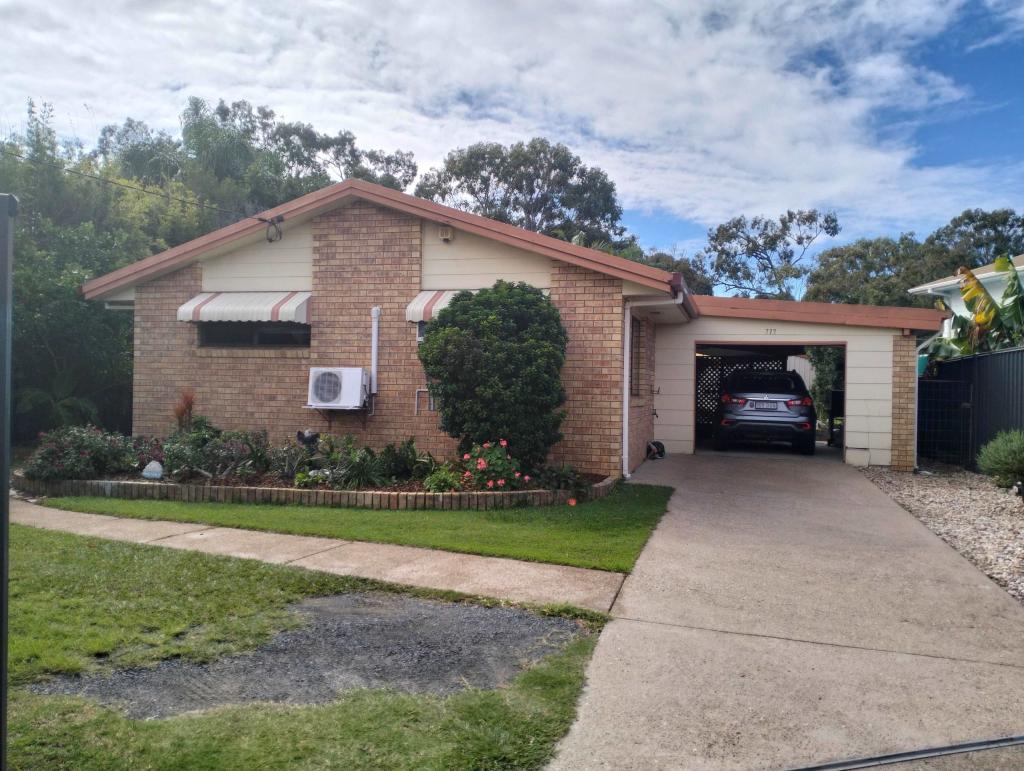 772 Boat Harbour Dr, Urangan, QLD 4655