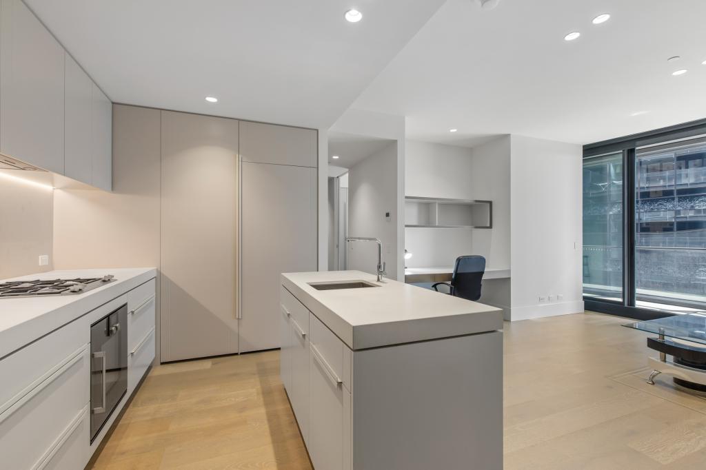 2103/1 Almeida Cres, South Yarra, VIC 3141