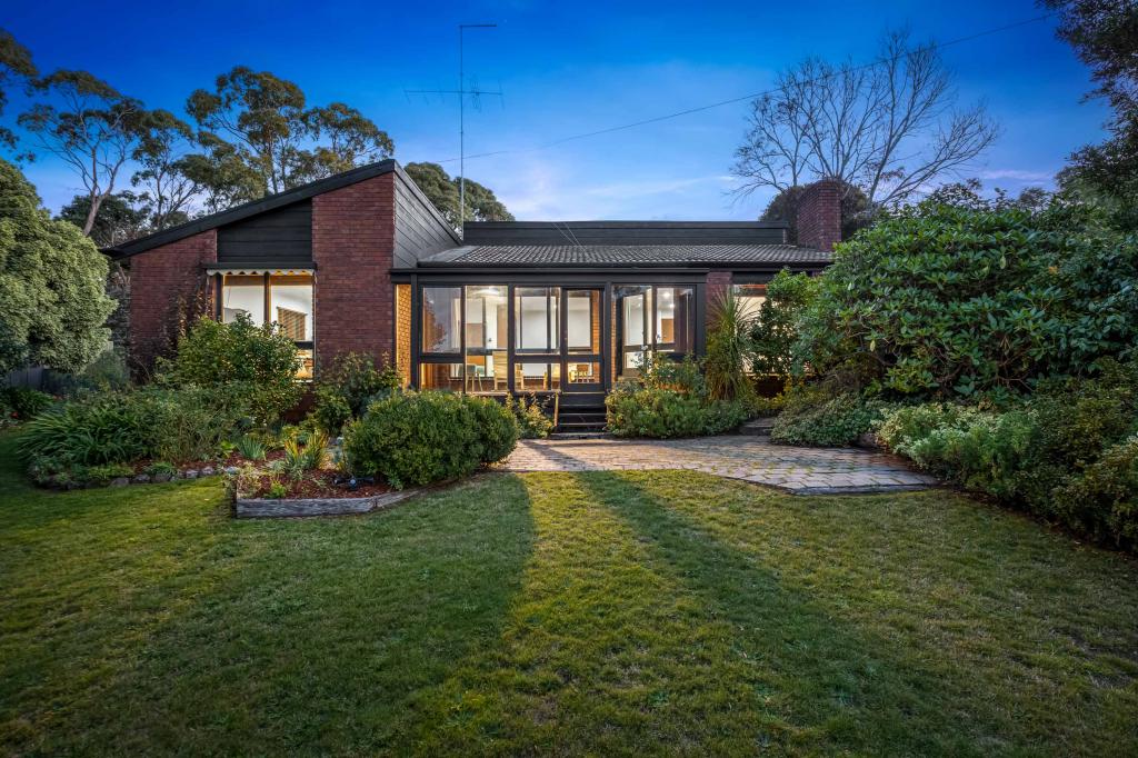 11 Teal Ave, Ballarat North, VIC 3350