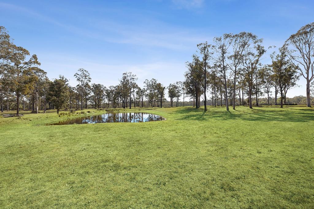189 Lake Rd, Elrington, NSW 2325