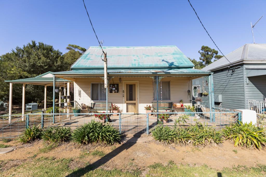 73 Junction St, Junee, NSW 2663