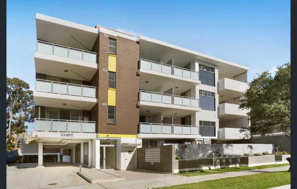 25/12 HOPE ST, ROSEHILL, NSW 2142