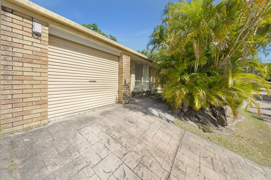 27 Eucalyptus Ct, Oxenford, QLD 4210