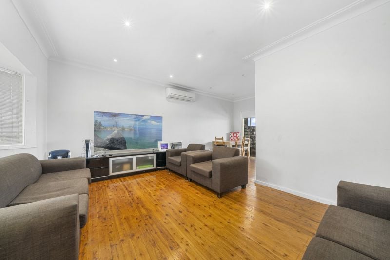10 Hunter St, Blacktown, NSW 2148