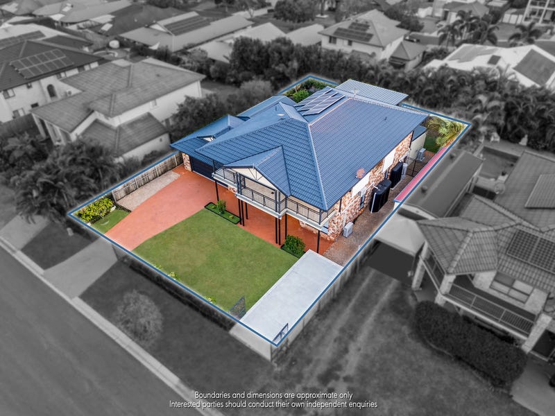 32 HAYMAN ST, REDLAND BAY, QLD 4165