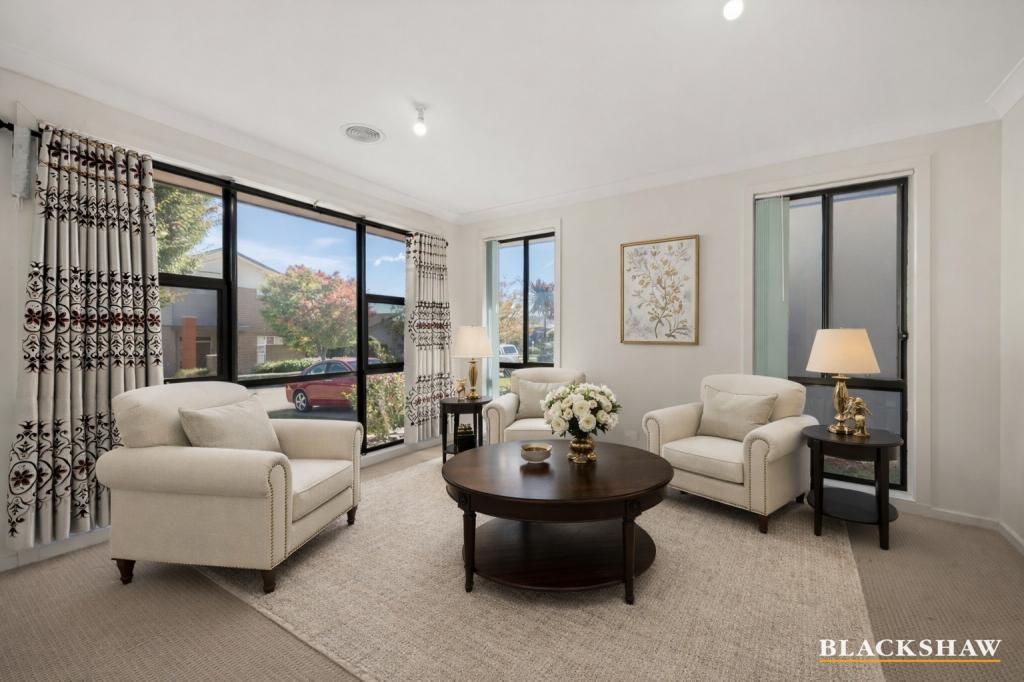 26 Turbayne Cres, Forde, ACT 2914