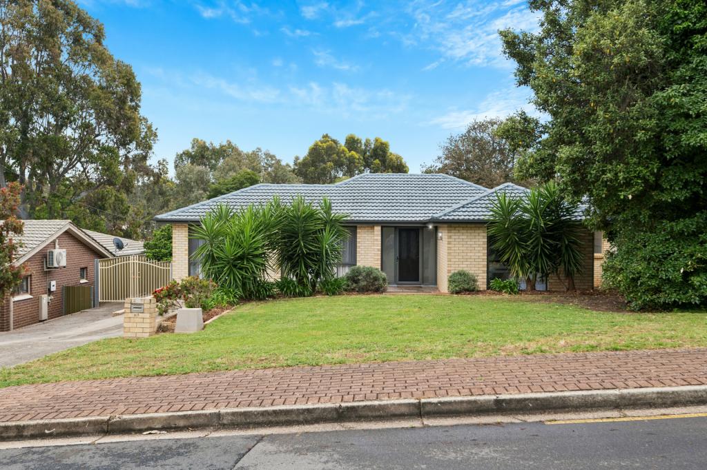 51 Greenwillow Cres, Happy Valley, SA 5159