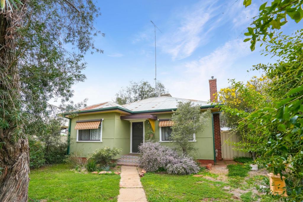 1 Gunbar St, Griffith, NSW 2680