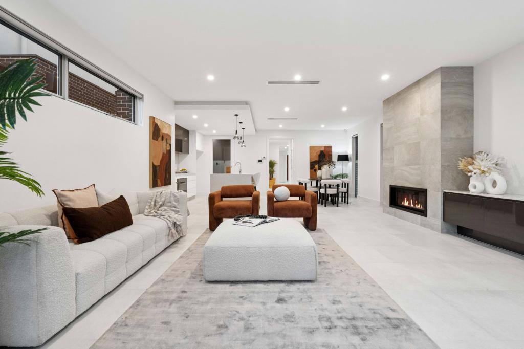 11 Hobart Rd, Henley Beach South, SA 5022