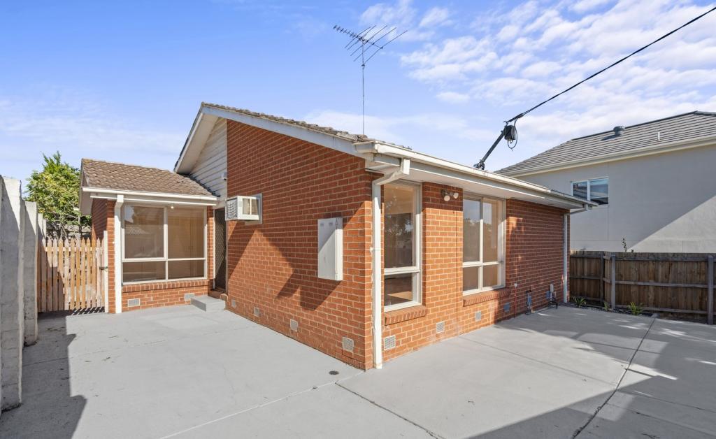 2 Outhwaite Ave, Doncaster, VIC 3108