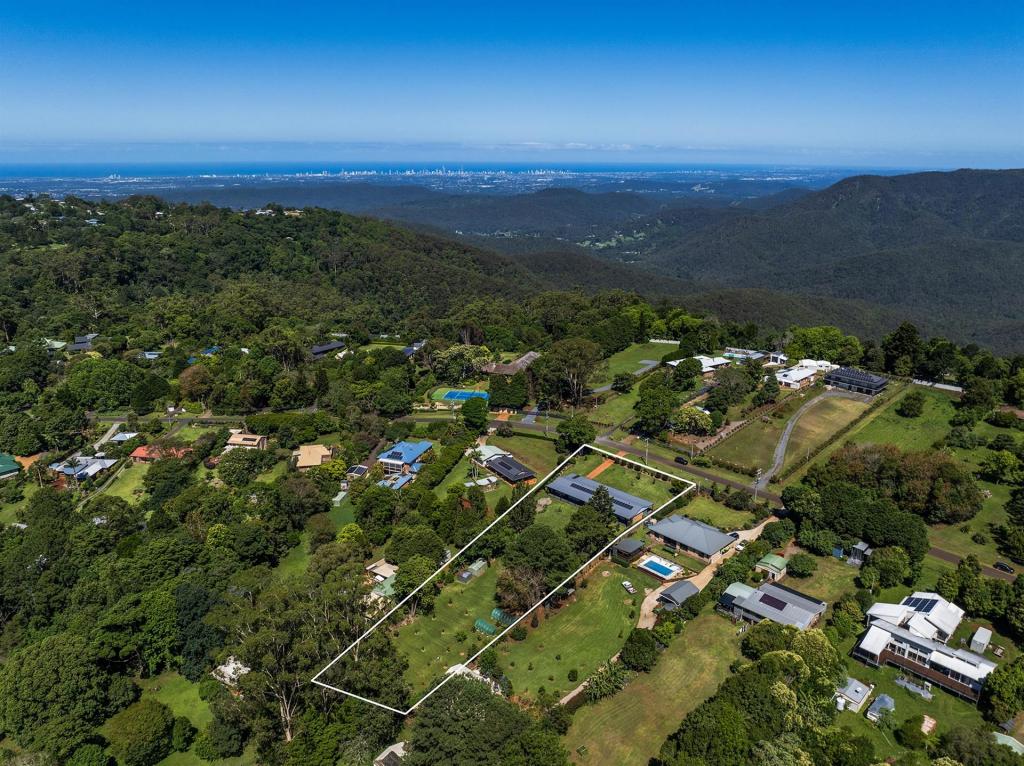 50-52 Bateke Rd, Tamborine Mountain, QLD 4272