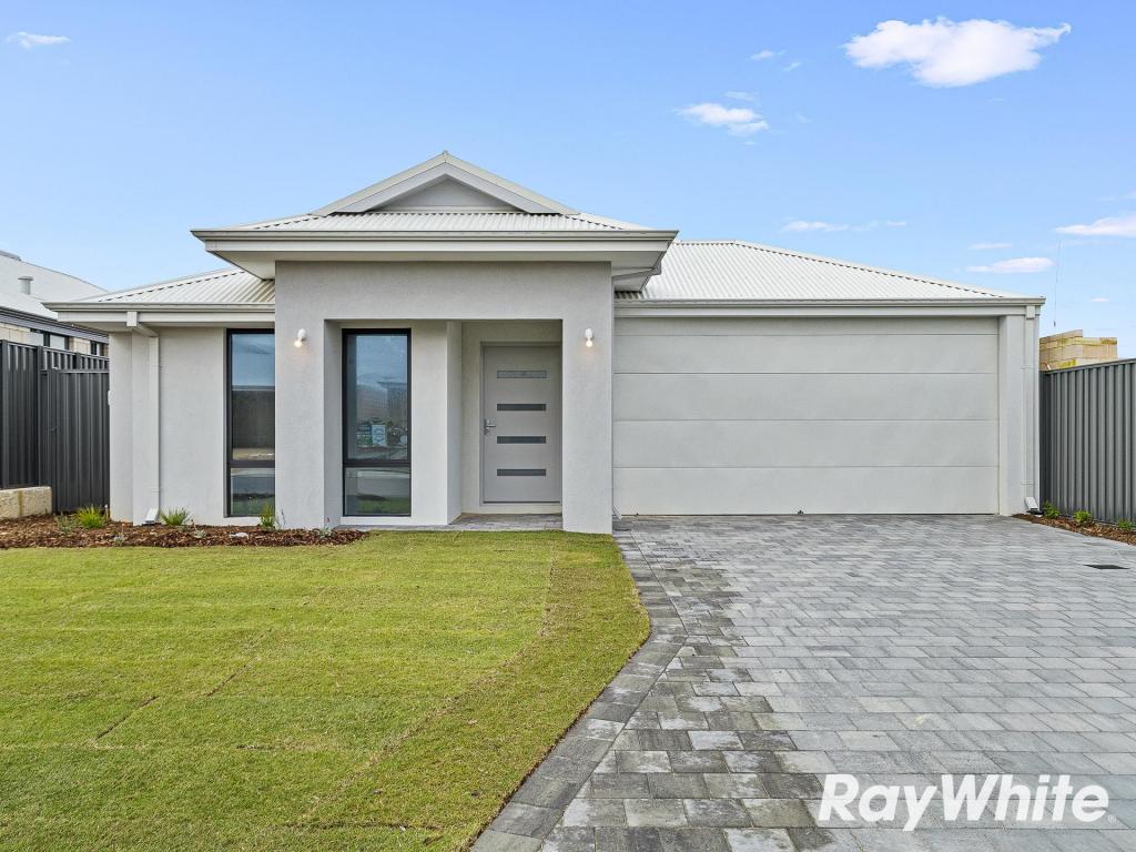 11 Kidrak St, Madora Bay, WA 6210